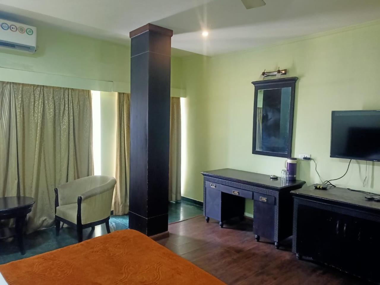 Hotel Skylark Nagpur Esterno foto