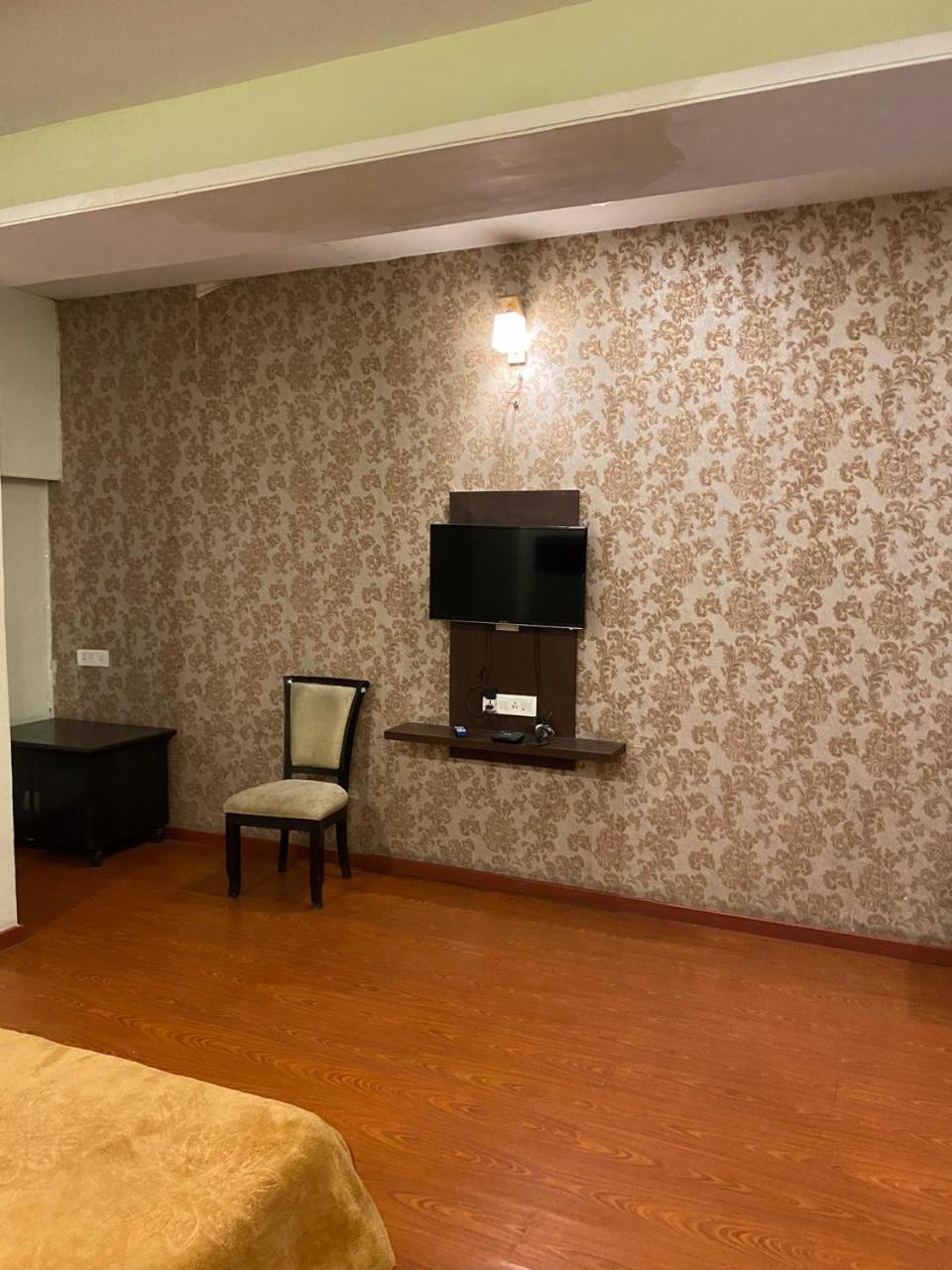 Hotel Skylark Nagpur Esterno foto