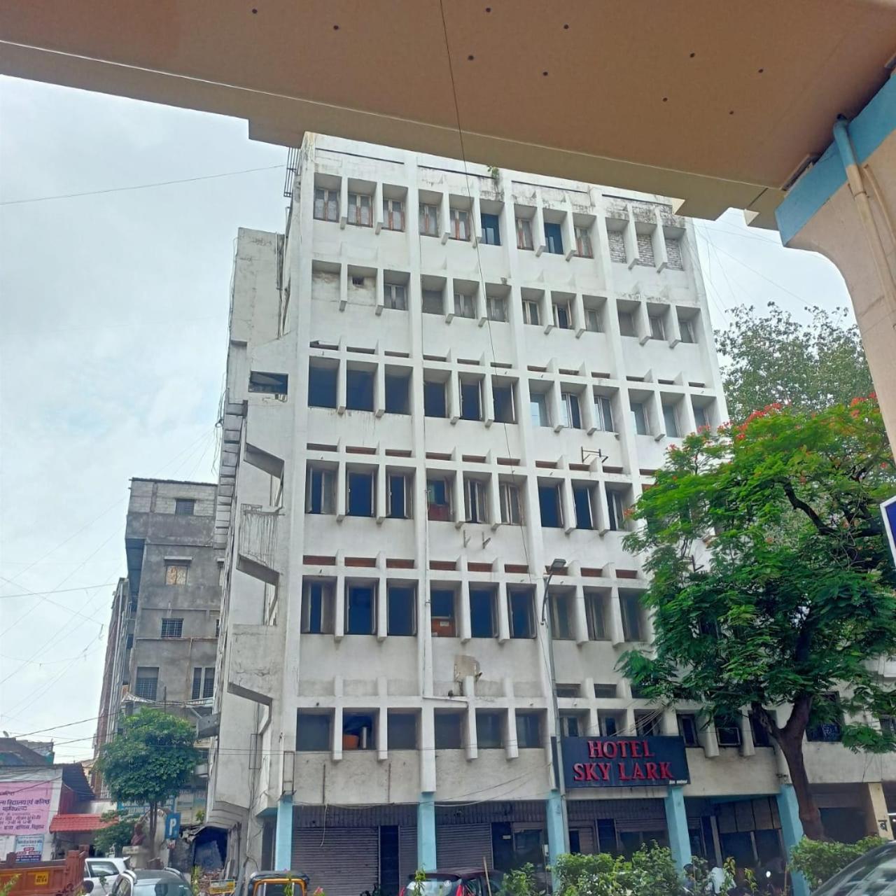 Hotel Skylark Nagpur Esterno foto